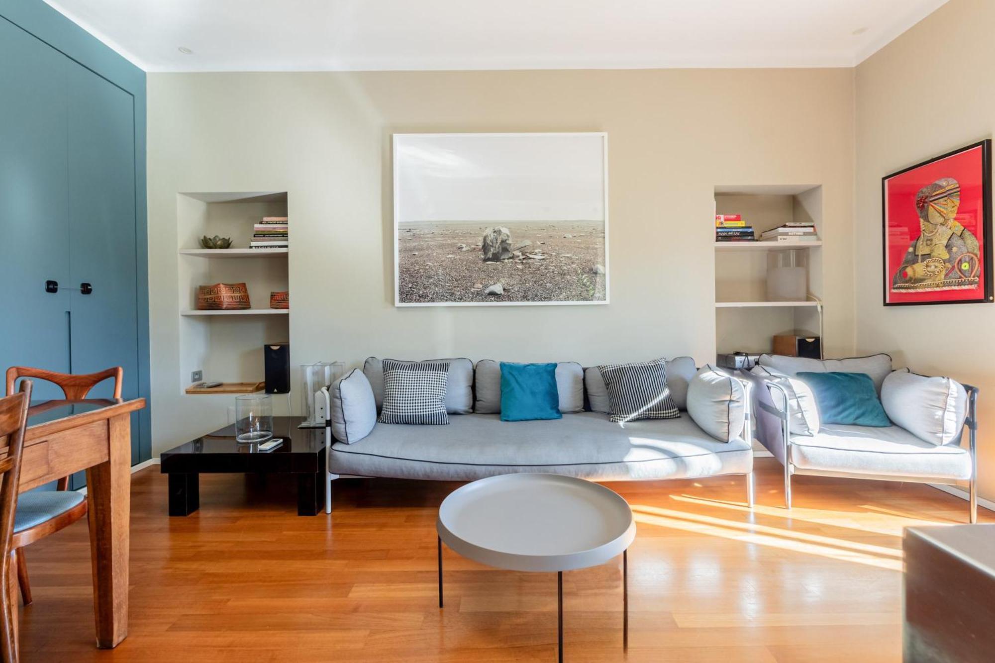 Homeby, Casa Canonica Charming In Arco Della Pace Apartment Mailand